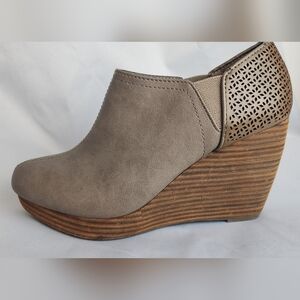 Women's Taupe Wedge Ankle Booties